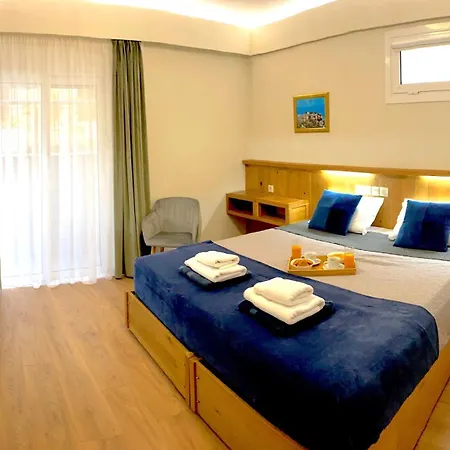 Lejlighed A&b Rhodes *